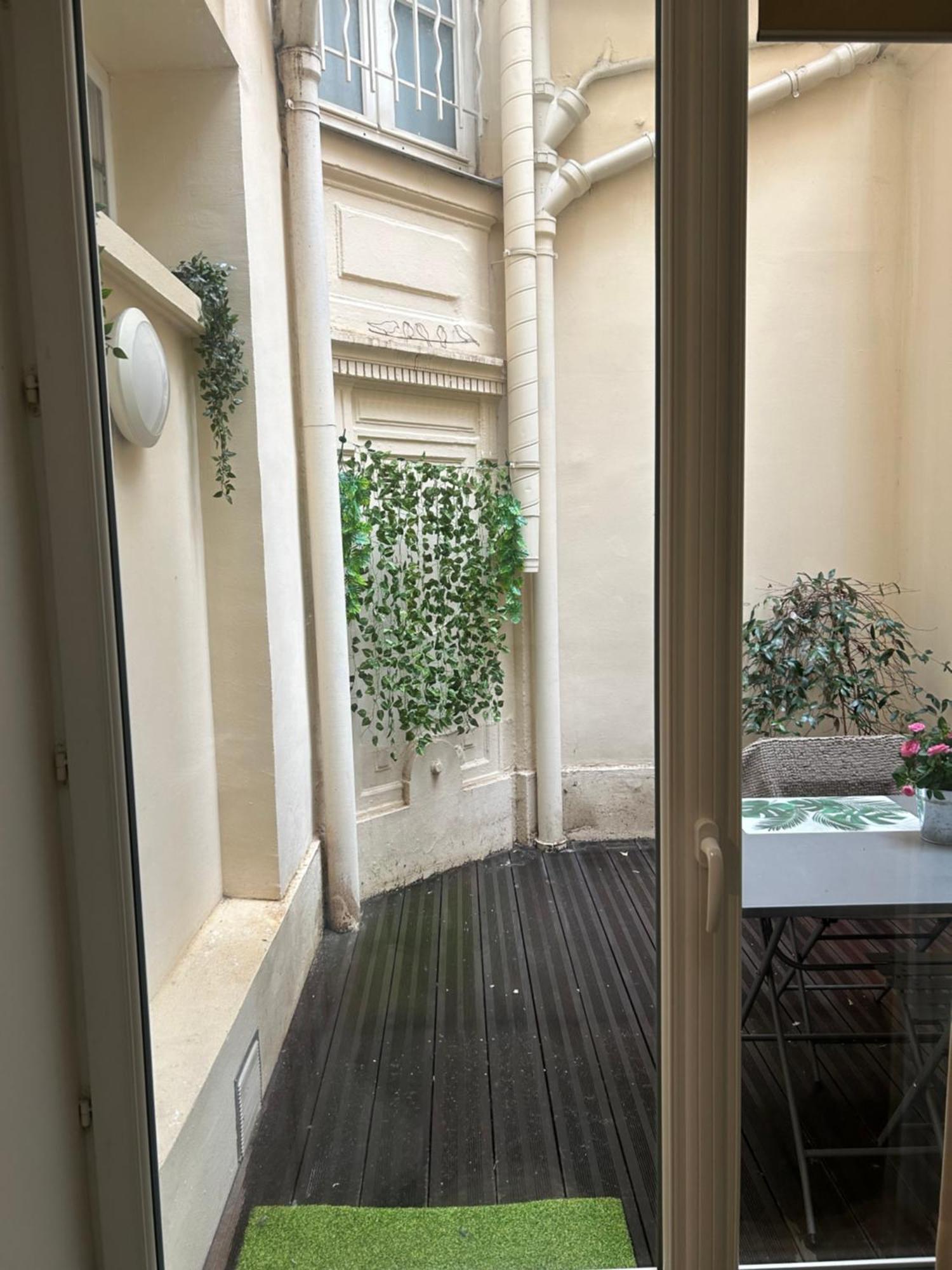 Charmant Studio Au Coeur De Paris Eksteriør billede